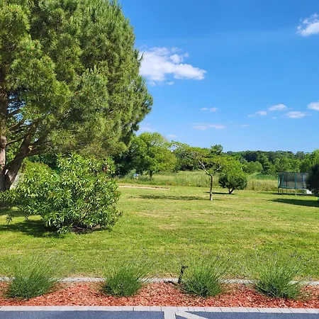 Landhaus Charmante Maison Renovee Avec Jardin Commun, Proche Et Commerces, Ideale Pour 2 Personnes - Fr-1-426-509 *